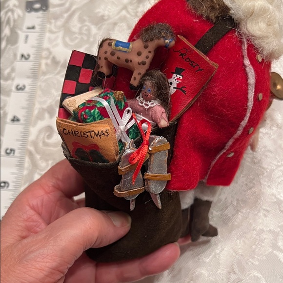 8 inch tall Festive Santa Claus Figurine with Red Coat - Picture 4 of 5